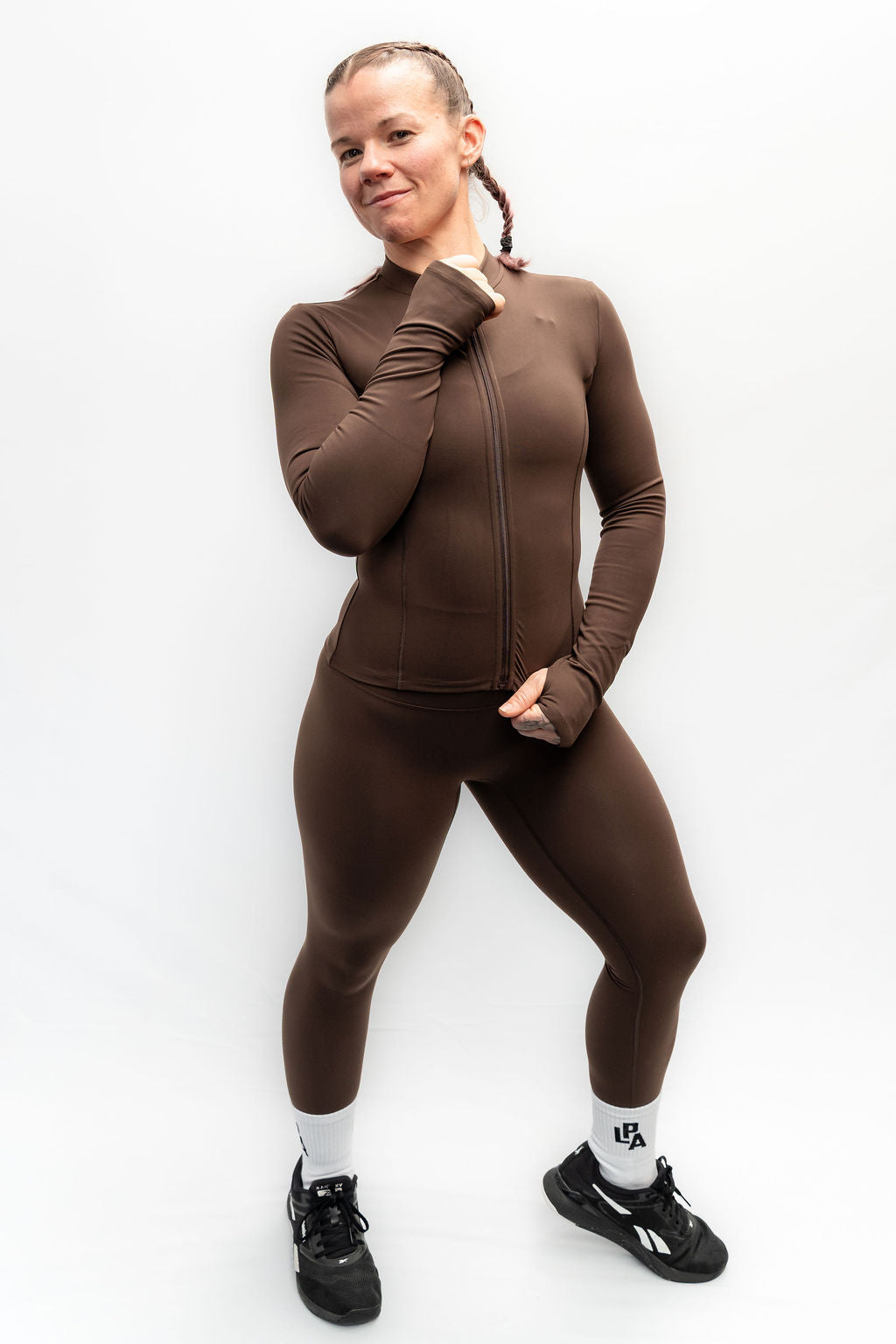 PEACHY CROP ZIP BROWN