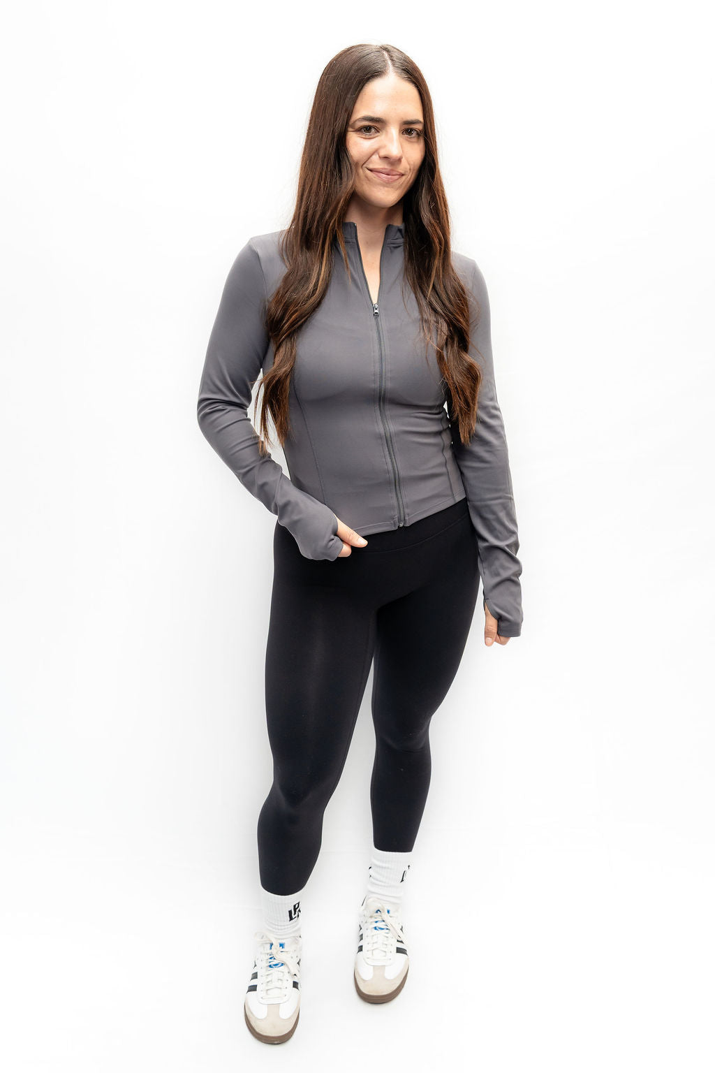 PEACHY CROP ZIP GREY