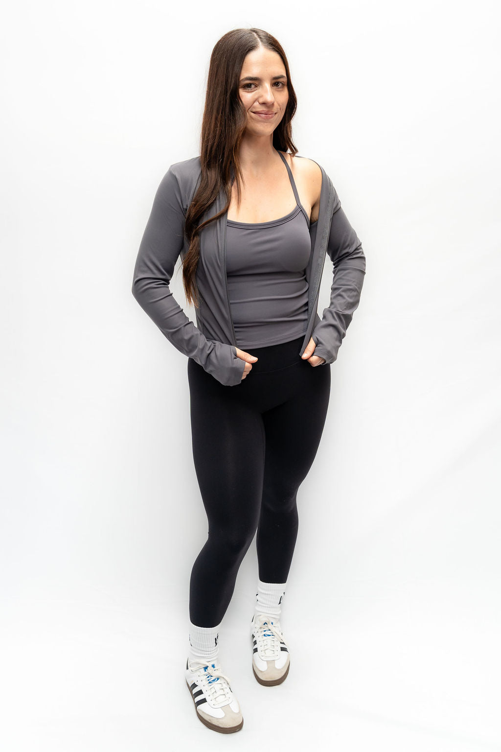 PEACHY CROP ZIP GREY